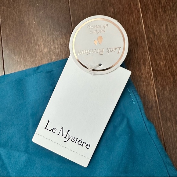 Le Mystere Period Panties 2 Pairs Bundle M & L - Picture 3 of 12